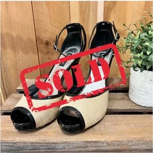 White House Black Market Peep Toe 4” Heels